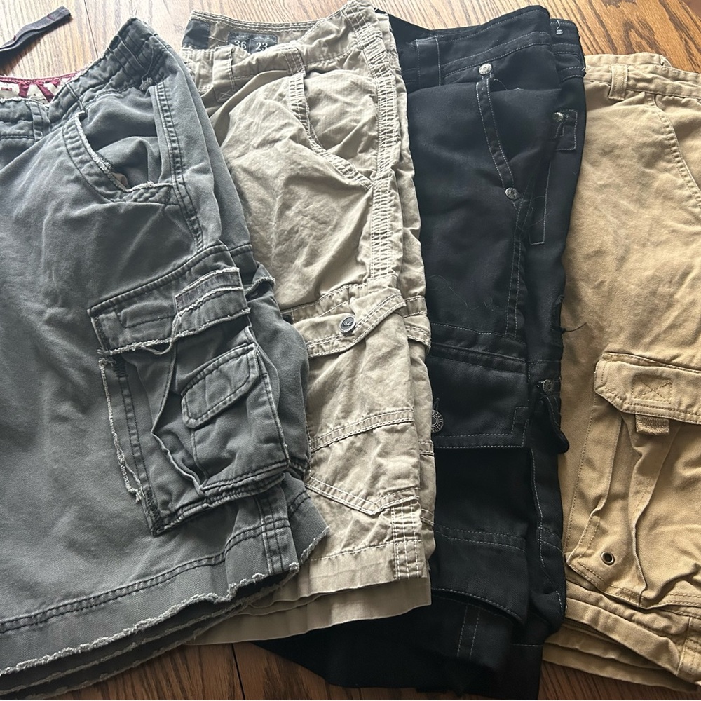 Lot of Men’s size 36” cargo shorts